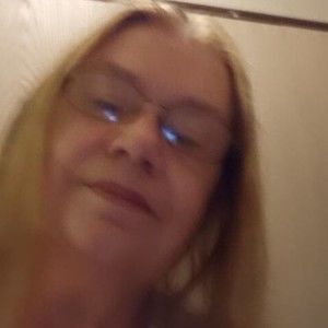 Meet your Posher, Janet